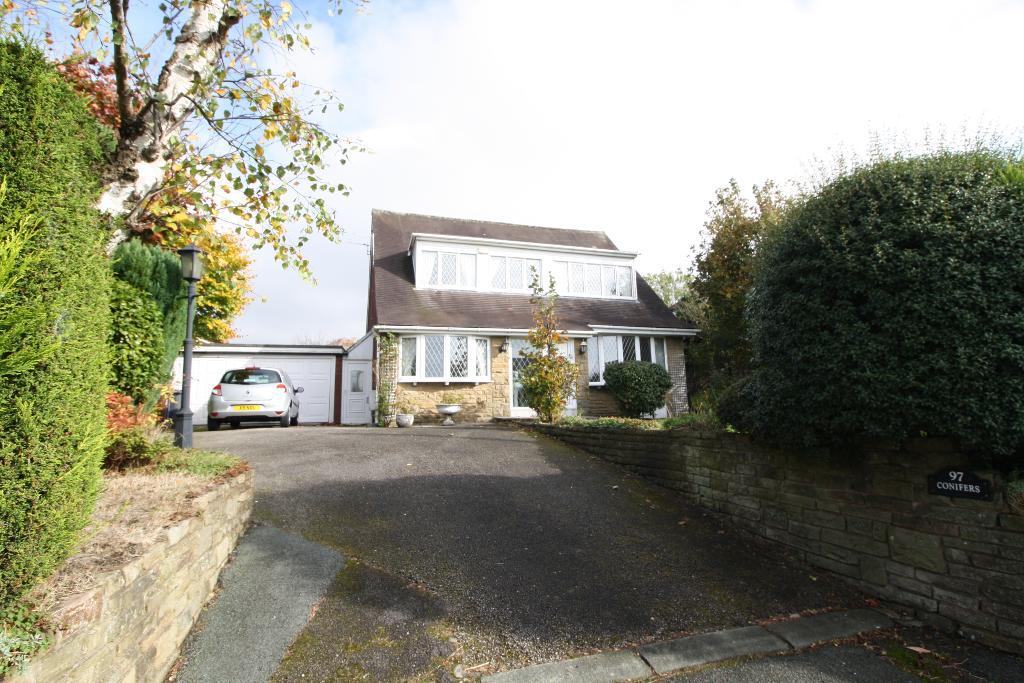 3 Bedroom Detached For Sale in Mottram Old Road, Stalybridge, Cheshire